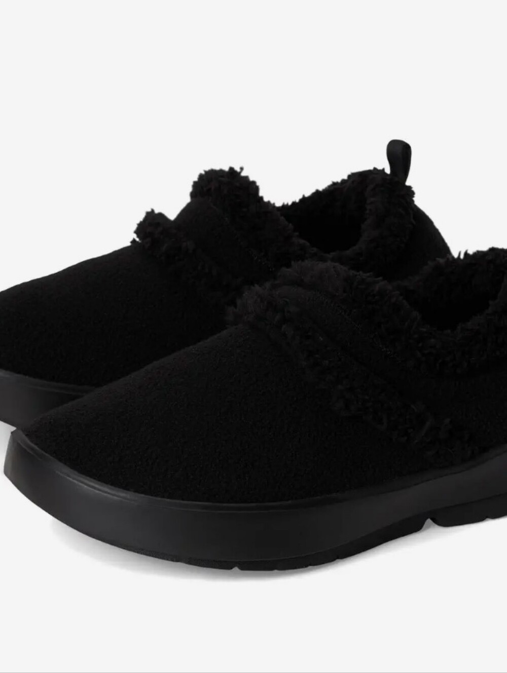 OOFOS OOcozie Low Slip-On Shoe- Black